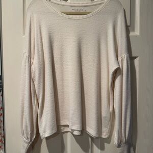Abercrombie & Fitch Soft Cream Sweater